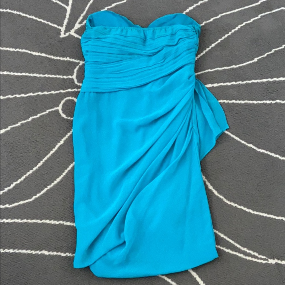 LULU'S DRESS 👗 - Picture 2 of 7